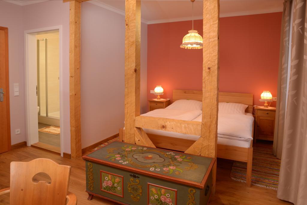Landgasthof Haueis Marktleugast 客房 照片